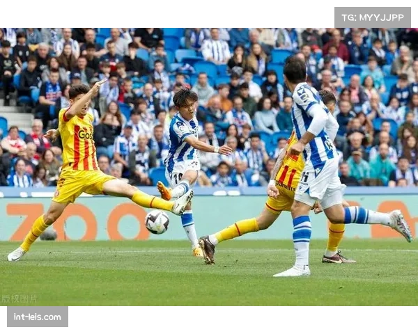 西甲第29轮：赫罗纳3-2逆转皇家社会，多夫比克头球绝杀助球队重返前四